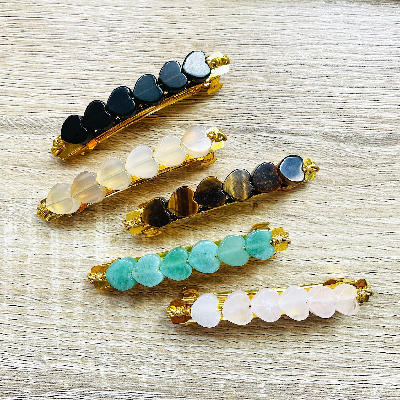 Barrettes cœurs en pierres naturelles