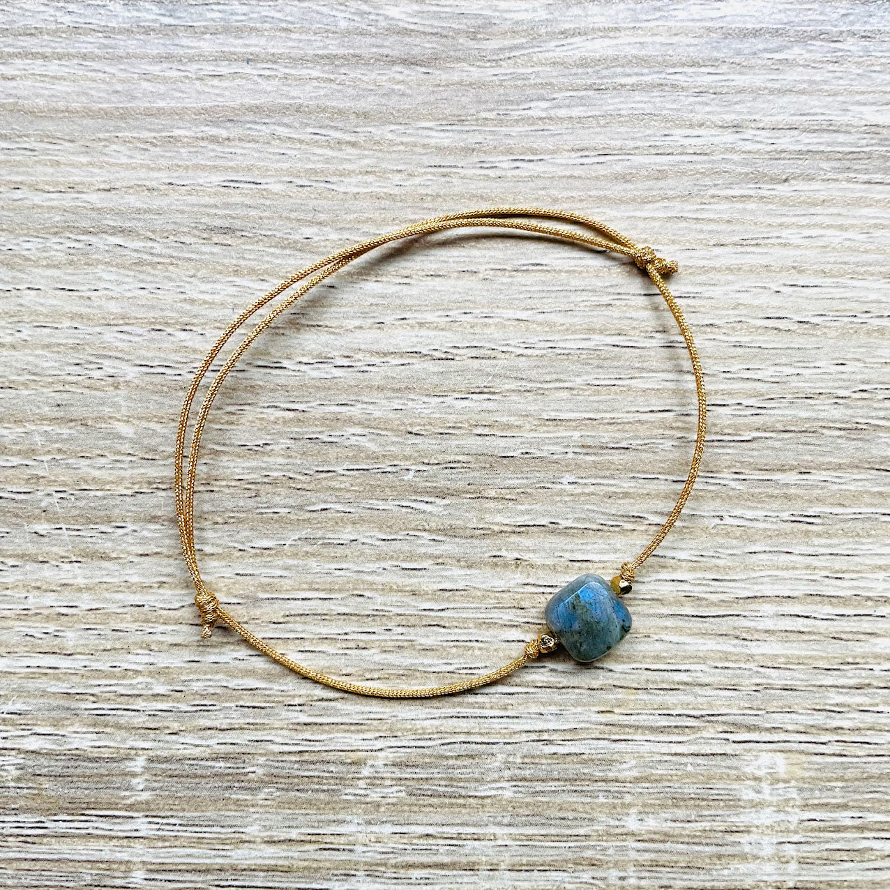 braceket-cordon-reglable-labradorite-argent-dore