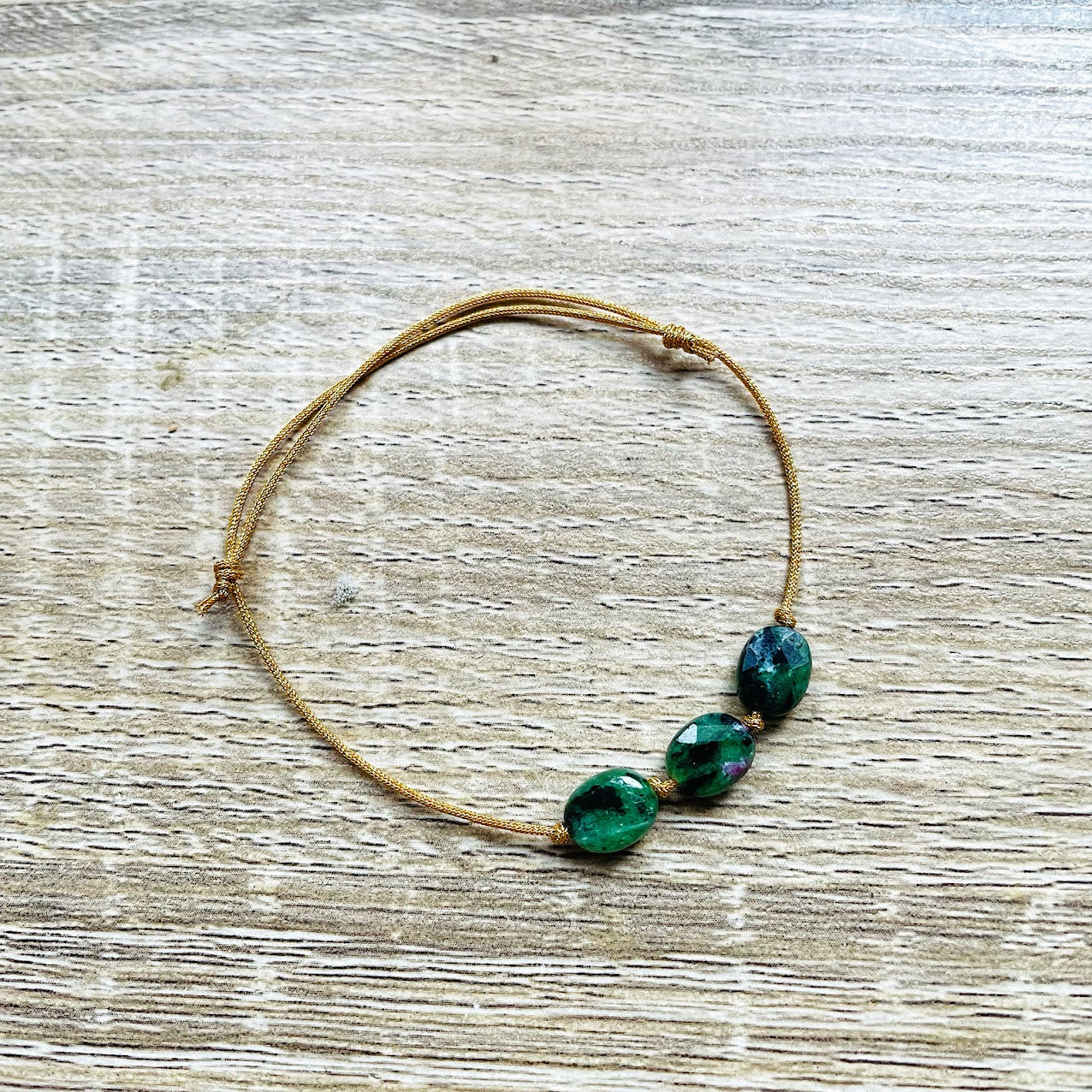 bracelet-pierre-naissance-rubis-zoisite-novembre