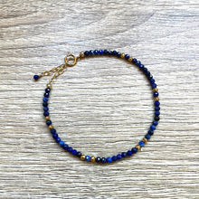 Charger l&#39;image dans la galerie, bracelet-romy-lapis-lazuli-hematite-plaque-or