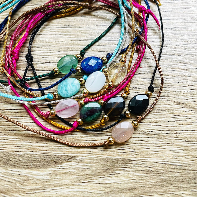 bracelets-cordon-reglable-pierres-naturelles-multicolore