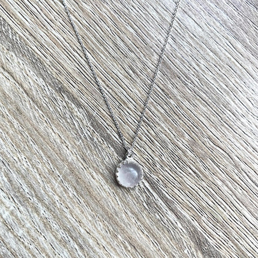 collier-fin-quartz rose-argent-massif
