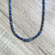Charger l&#39;image dans la galerie, collier-lapis-lazuli-hematite-face