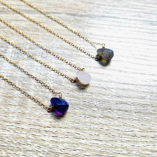 Collier pierre naturelles goutte