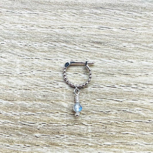 creole-boule-labradorite-gris-argent-massif