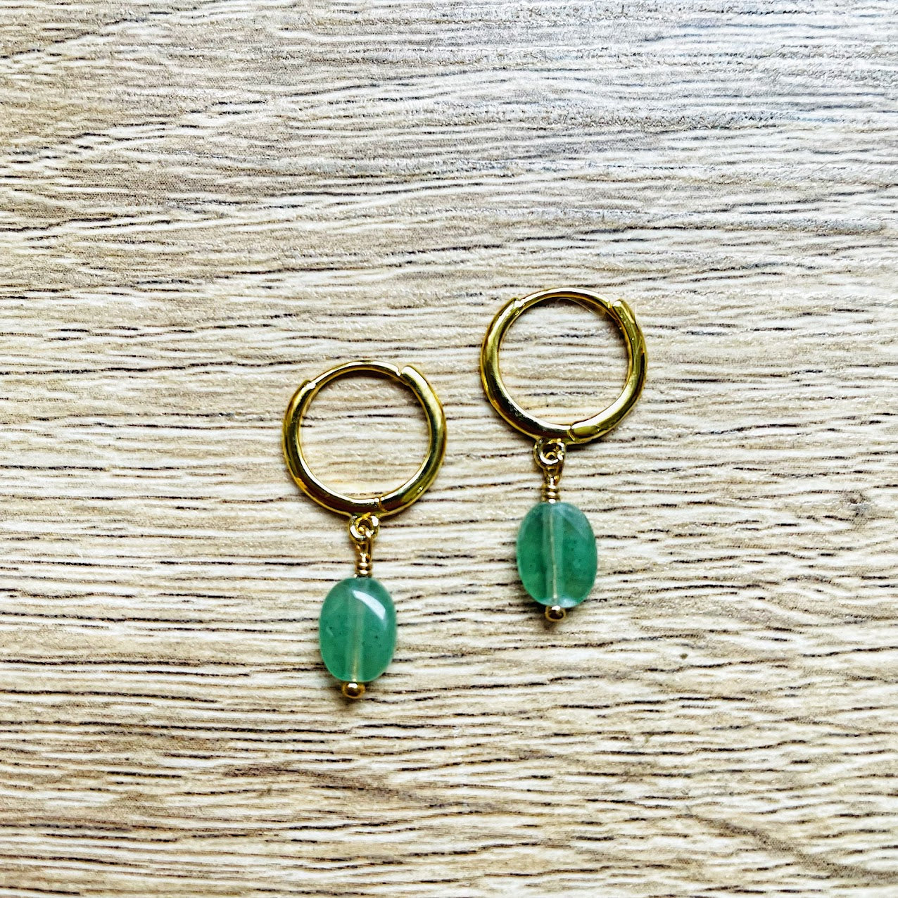 creoles-aventurine-vert-argent-massif-dore