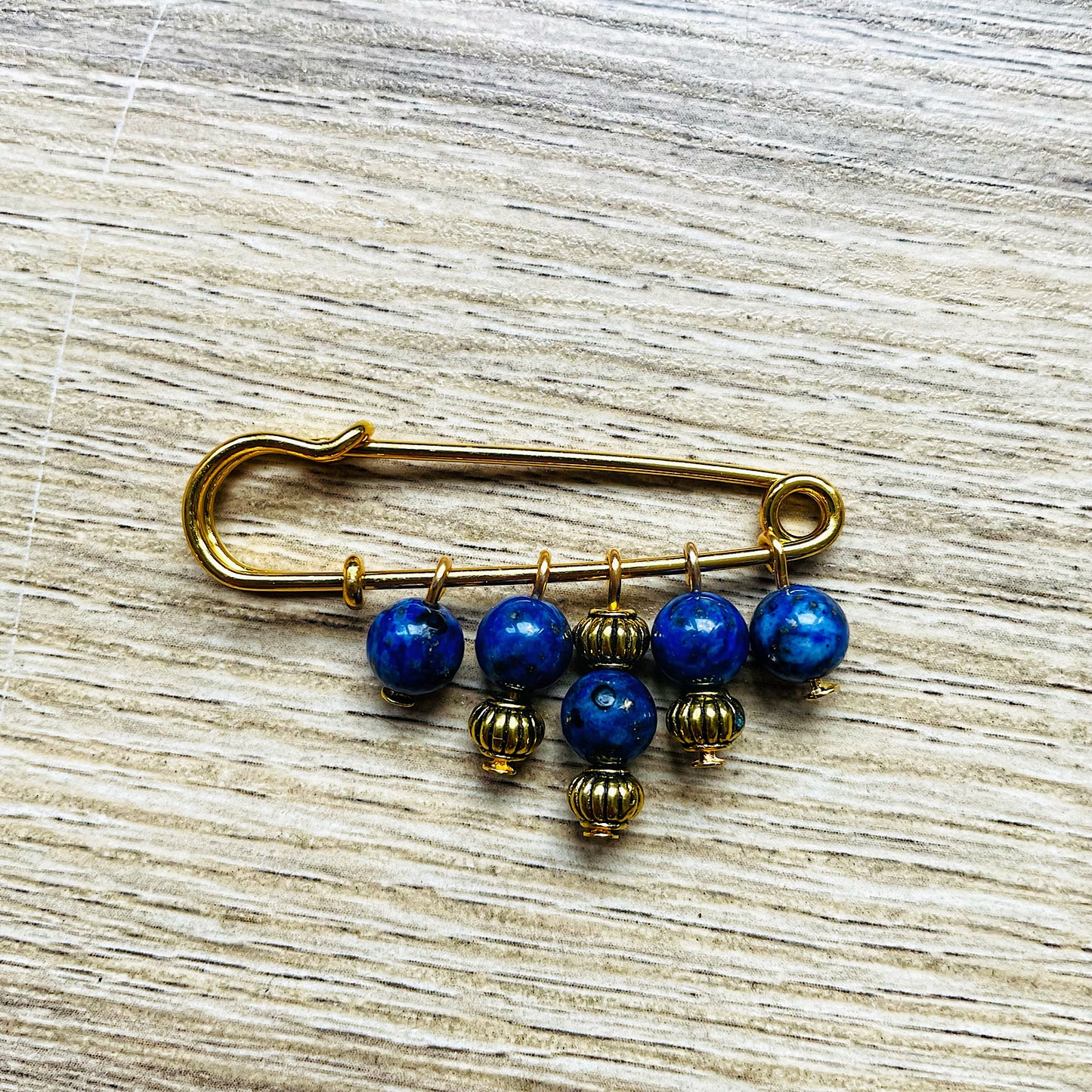 Broche Mathilde pierres naturelles